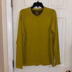 Fabletics long sleeve gold dry fit